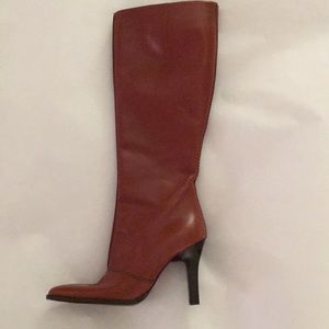 Tod’s leather boots